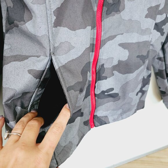 Boys Mountain Xpedition XXL/2XG (18) Camouflage Softshell Jacket《924》J - Picture 4 of 6